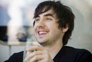 2585131 6278adaa9b 300x203 Kevin Rose has the new iPhone 4G