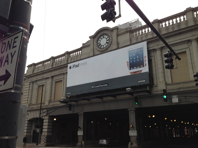 iPad mini Billboard Chicago