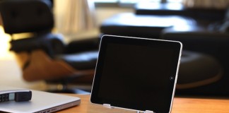 Keep Your iPad Upright With The UpStand From JustMobile