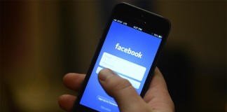 Facebook Developing Flipboard-Style News Reader For iOS?