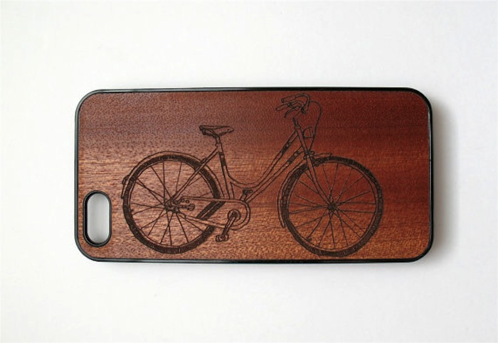 Show Off Your Cycling Pride With This iPhone Case