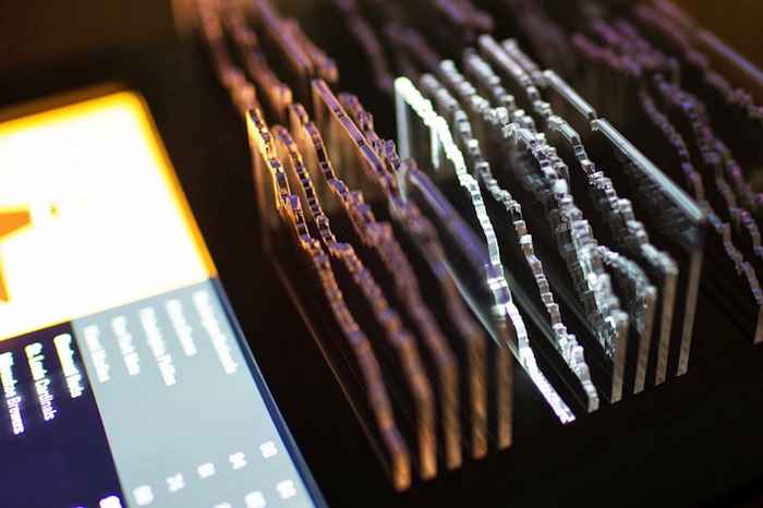 interactive-sport-stats-by-teehan-lax-labs-designboom05