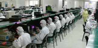 Foxconn Managers Detained For Role In iPhone Component Kickback Scheme