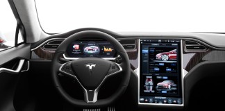 Tesla CEO Confirms Company Has Had Talks With Apple, Says Acquisition Unlikely