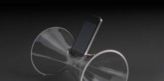 This Analog iPhone Amplifier Looks Like An Accident Waiting To Happen
