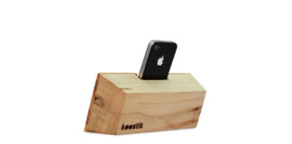 The Ambrosia Maple Original Dock Passively Amplifies Your iPhone